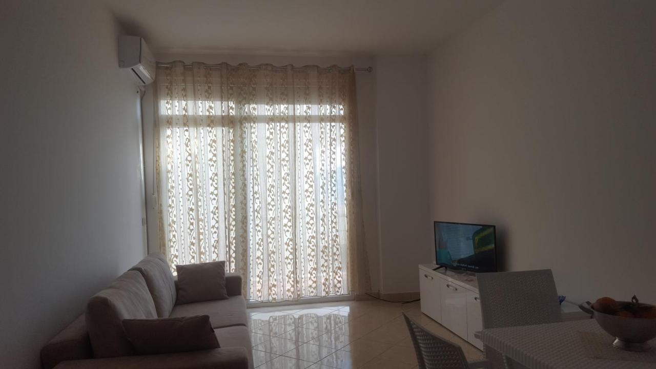 Casa Fronte Mare Apartment Vlore Exterior photo