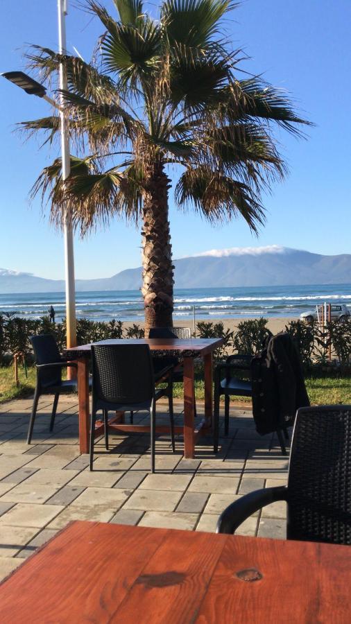 Casa Fronte Mare Apartment Vlore Exterior photo